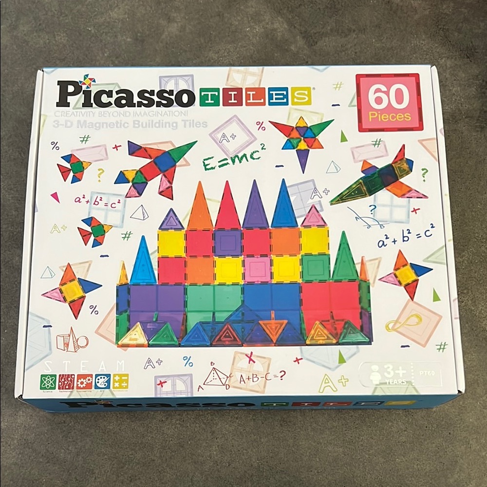 Red and Blue Magnetic Building Set 60 Pieces